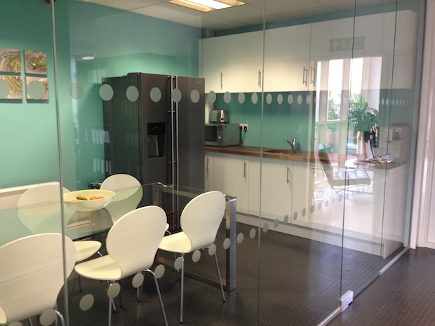 glass-office-partition-manchester